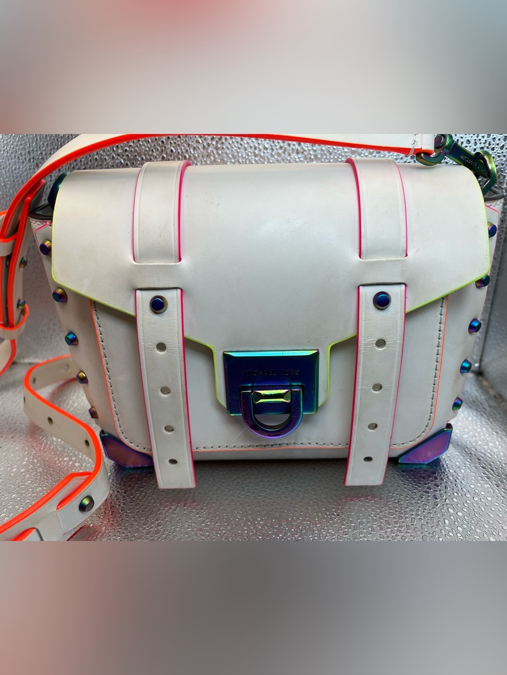 Michael Kors Manhattan Leather Optic White/Oil Slick Crossbody Bag - Picture 2 of 14